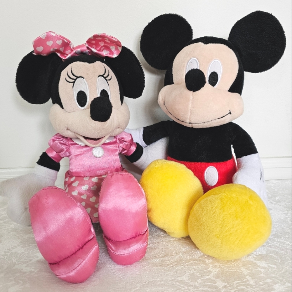 Mickey Mouse and Minnie Mouse Plush Toys